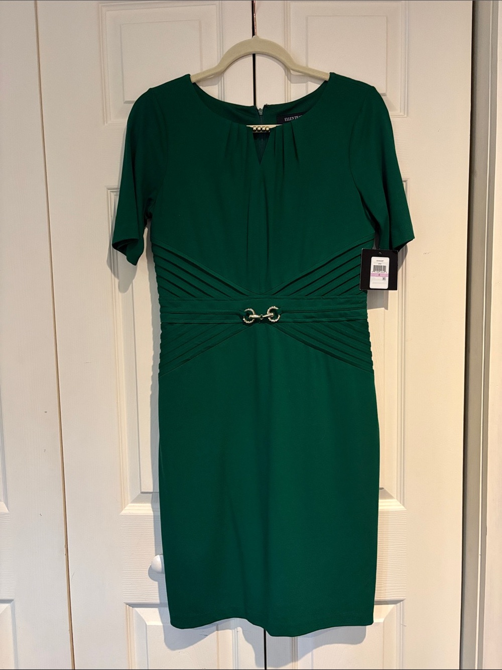 Ellen Tracy NWT Green Dress with Decorative Waist Hardware